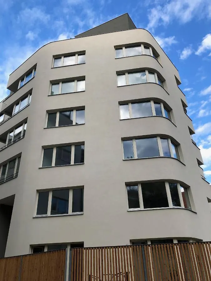 The Dante Prague - Family Apartments With Free Parking Czech Republic