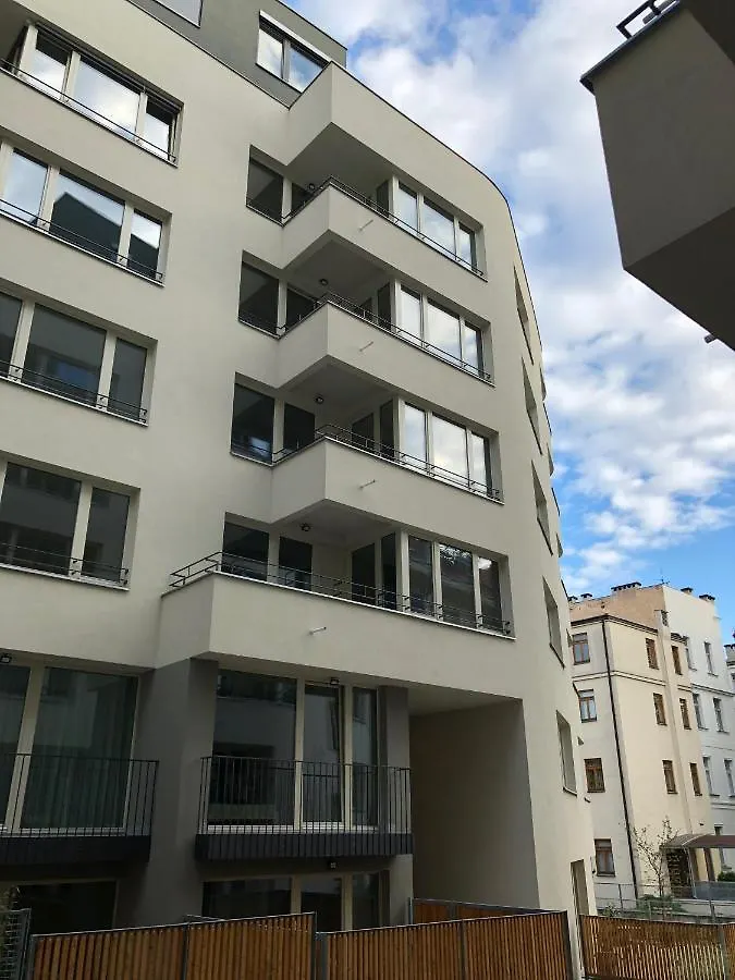 The Dante Prague - Family Apartments With Free Parking 0*,  Czechy